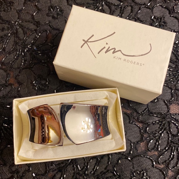 Kim Rogers Spring Bracelet - Picture 2 of 2